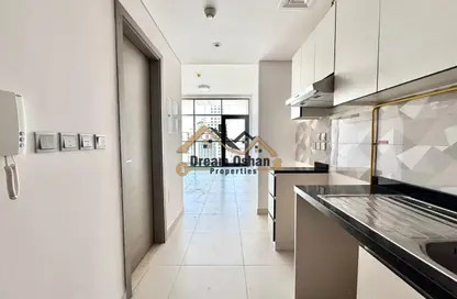 Apartment - 1 Bathroom for rent in Al Waleed Garden 2 - Al Waleed Garden - Al Jaddaf - Dubai