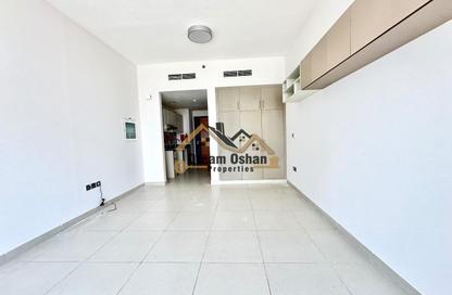 Apartment - Studio - 1 Bathroom for rent in Al Waleed Garden 2 - Al Waleed Garden - Al Jaddaf - Dubai