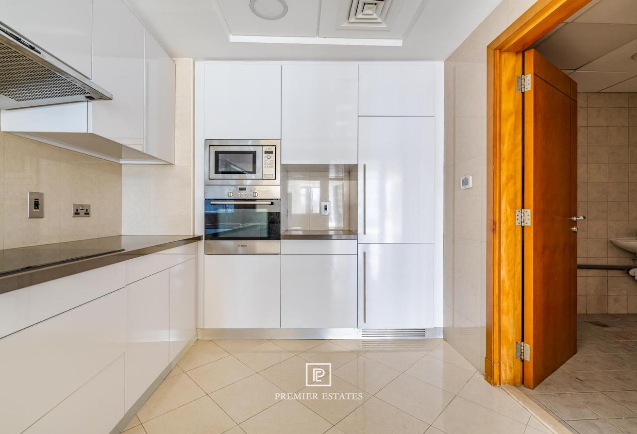 Marina view |Upgraded 3BR| Store Room photo 13