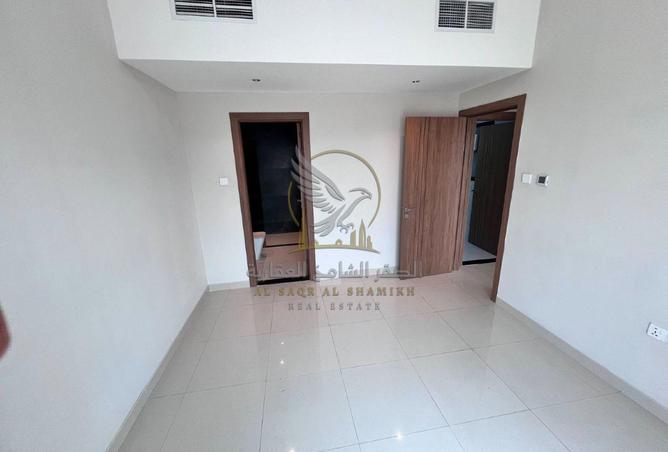 137009606 - Property Image 3