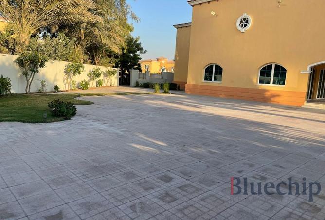 135608122 - Property Image 3