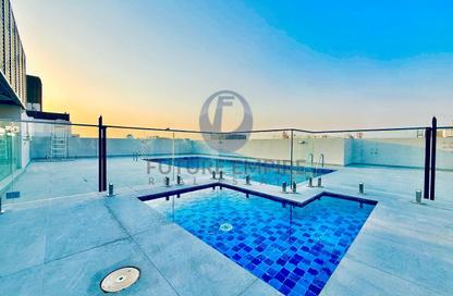 Apartment - Studio - 1 Bathroom for rent in Jumeirah Garden City - Al Satwa - Dubai