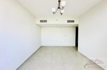 Apartment - 1 Bedroom - 2 Bathrooms for rent in Muwaileh 29 Building - Muwaileh - Sharjah