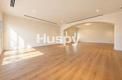 Villa - 4 - 5 for rent in Meadows 6 - Meadows - Dubai