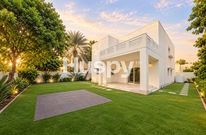 Villa - 4 - 5 for rent in Meadows 6 - Meadows - Dubai