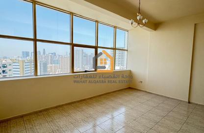 Apartment - 1 Bedroom - 1 Bathroom for rent in Thuraya Al Majaz Building - Al Majaz 3 - Al Majaz - Sharjah