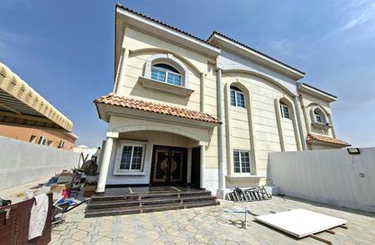 Villa - 6 Bedrooms - 7+ Bathrooms for rent in Al Azra - Al Riqqa - Sharjah