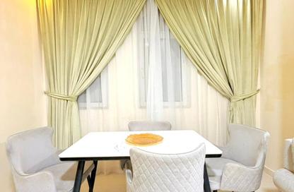 Apartment - 1 Bedroom - 2 Bathrooms for rent in Thuraya Al Majaz Building - Al Majaz 3 - Al Majaz - Sharjah Apartment - 1 Bedroom - 2 Bathrooms for rent in Thuraya Al Majaz Building - Al Majaz 3 - Al Majaz - Sharjah