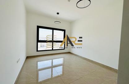 Apartment - 1 Bedroom - 2 Bathrooms for rent in Hoshi - Al Badie - Sharjah
