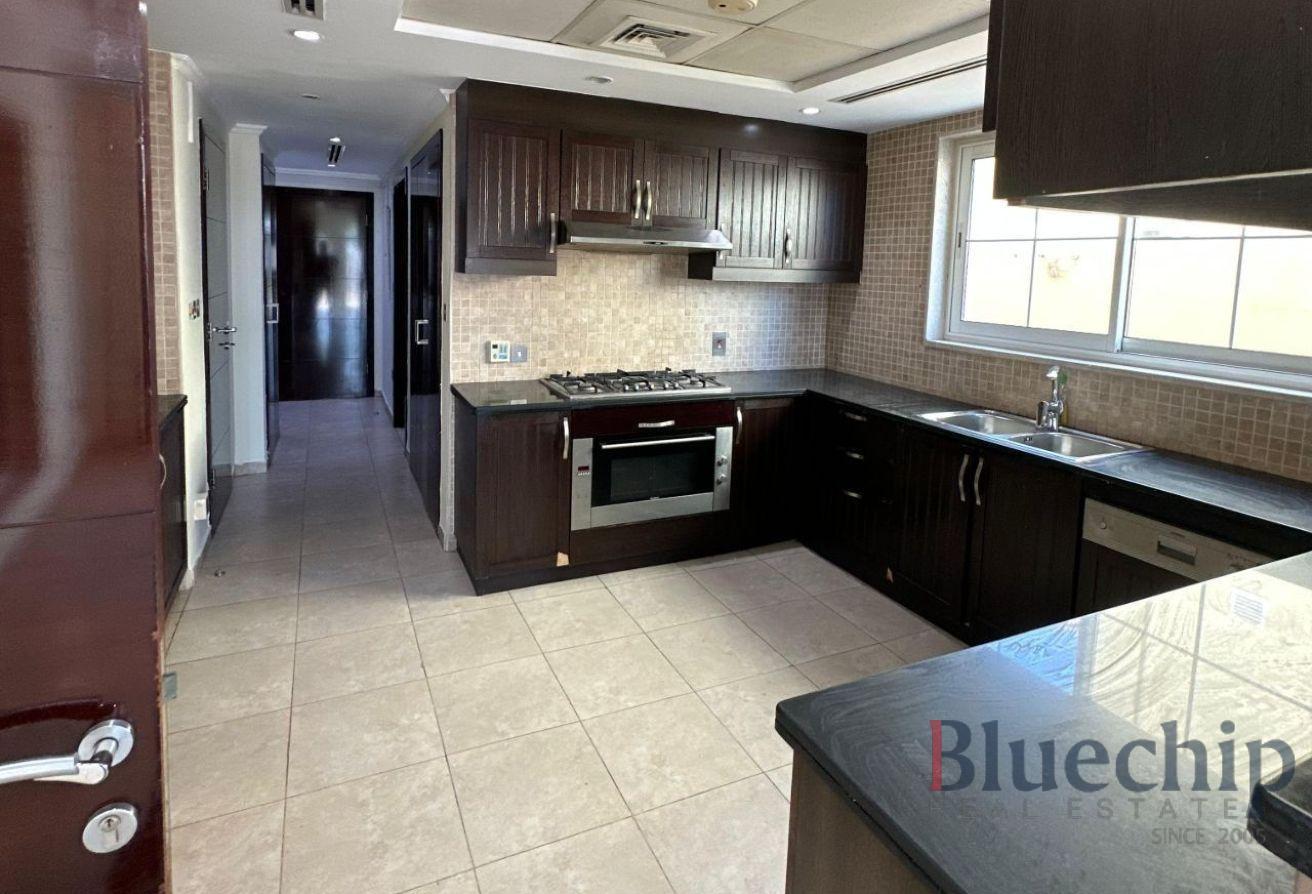 Spacious 3-Bed | Good Location | Large Plot photo 19