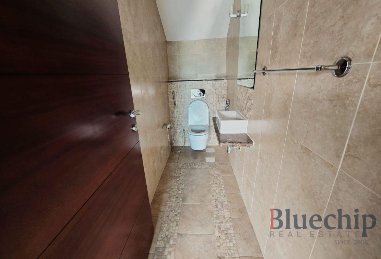 Spacious 3-Bed | Good Location | Large Plot photo 23