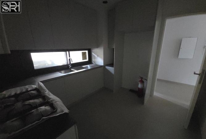 77376262 - Property Image 3