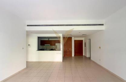 Apartment - 1 Bedroom - 1 Bathroom for sale in Al Nakheel 2 - Al Nakheel - Greens - Dubai