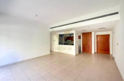 Apartment - 1 Bedroom - 1 Bathroom for sale in Al Nakheel 2 - Al Nakheel - Greens - Dubai