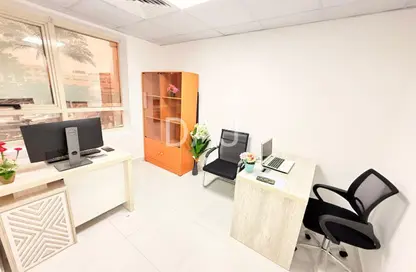 مكتب - غرفة نوم - 1 حمام للايجار في مبنى سيلفر هوم - هور العنز - ديرة - دبي
