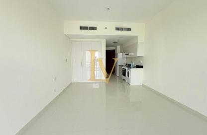 Apartment - Studio - 1 for rent in Viridis Residences D - Viridis Residences - Damac Hills 2 - Dubai
