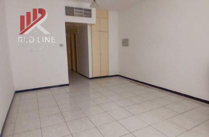 Apartment - Studio - 1 Bathroom for rent in Al Majaz 2 - Al Majaz - Sharjah Apartment - Studio - 1 Bathroom for rent in Al Majaz 2 - Al Majaz - Sharjah
