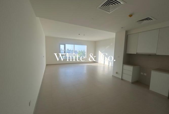 16300200 - Property Image 2