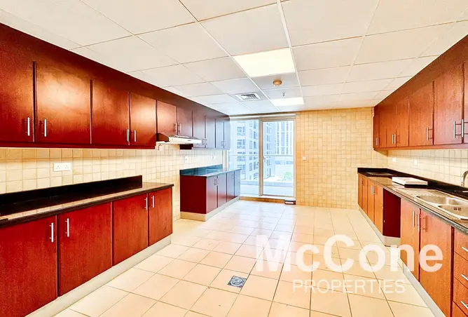 145964457 - Property Image 3