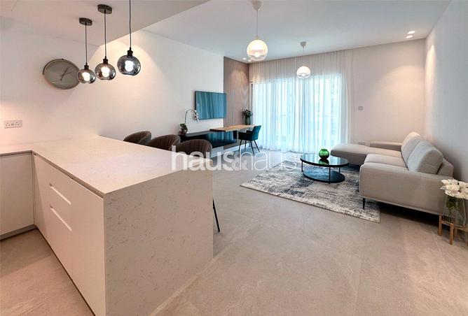 Fully upgraded | Furnished | Prime location