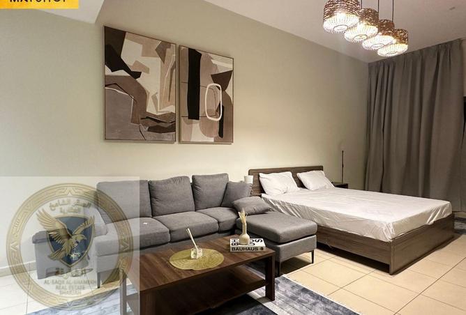 105555777 - Property Image 2