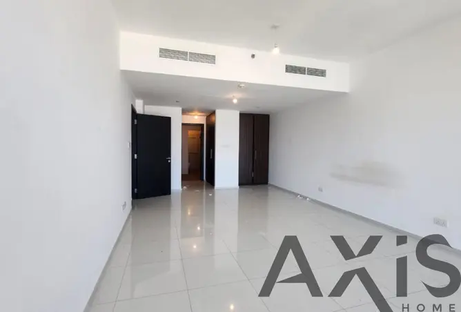 166081016 - Property Image 2