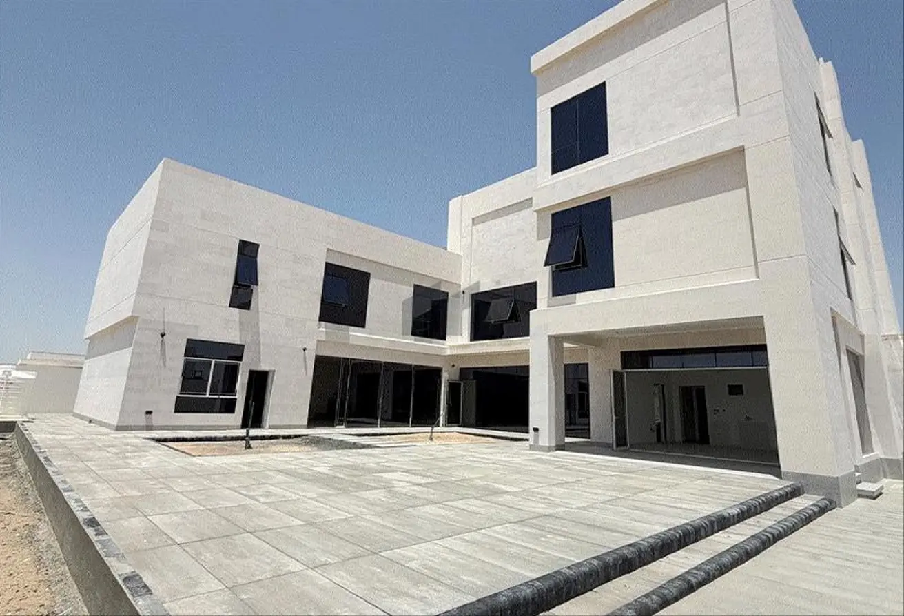 165601119 - Property Main Image