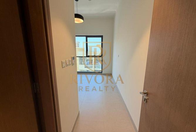 87871683 - Property Image 3