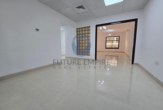 93145447 - Property Image 3