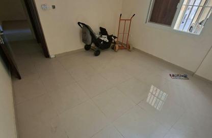 Apartment - 1 Bedroom - 1 Bathroom for rent in Al Butina 9 Building - Al Butina - Sharjah Apartment - 1 Bedroom - 1 Bathroom for rent in Al Butina 9 Building - Al Butina - Sharjah