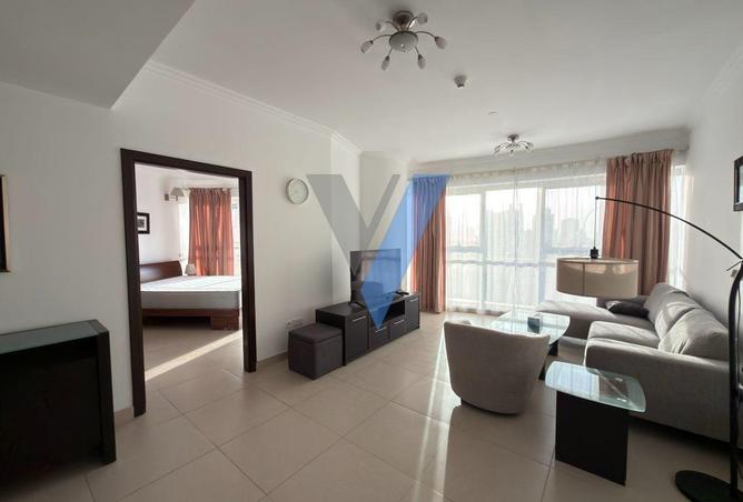 98708893 - Property Main Image