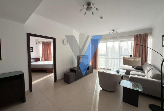 98708893 - Property Main Image