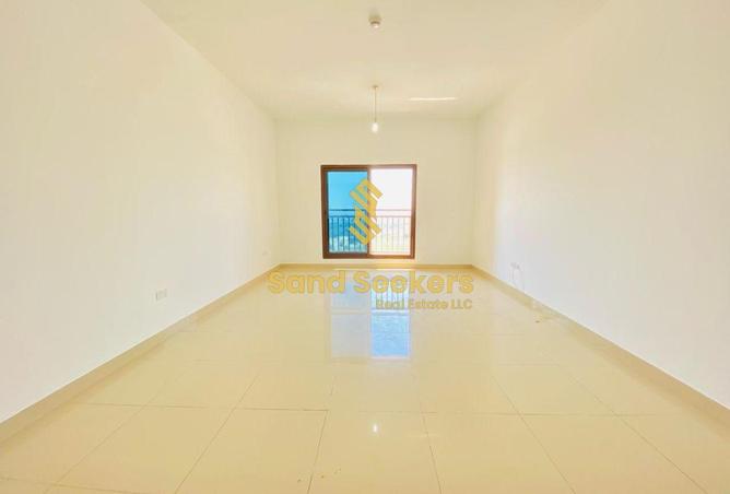 136566167 - Property Image 2