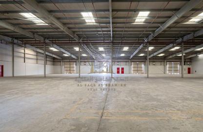 Warehouse - Studio - 1 for rent in Al Jlail - Al Sajaa - Sharjah