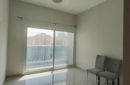 Apartment - 2 - 2 for sale in Gulf Tower - Emirates City - Ajman
