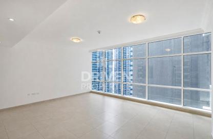 Apartment - 2 Bedrooms - 3 Bathrooms for rent in MAG 218 - Dubai Marina - Dubai