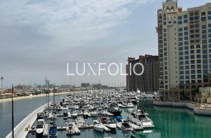 Apartment - Studio - 1 Bathroom for rent in Palm Views East - Palm Views - Palm Jumeirah - Dubai