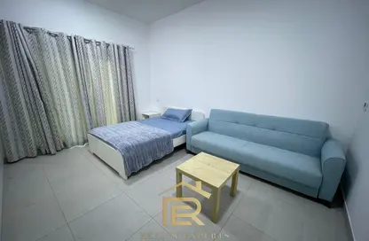 شقة - 1 حمام للايجار في بيلا روز - حديقة دبي العلميه - دبي