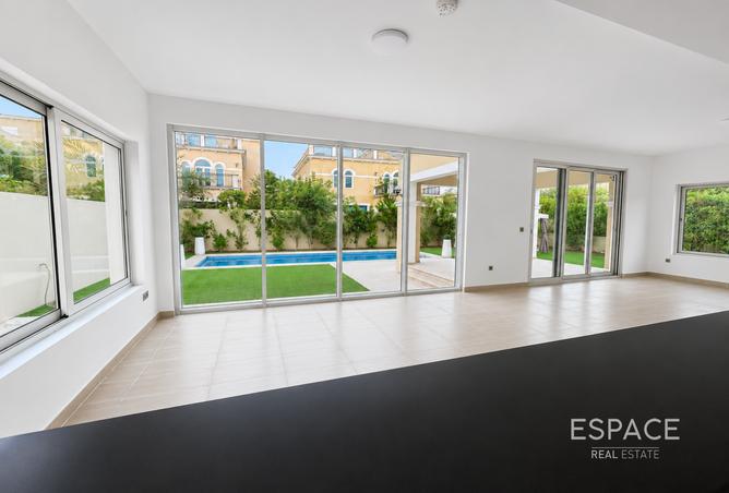 136108360 - Property Image 2