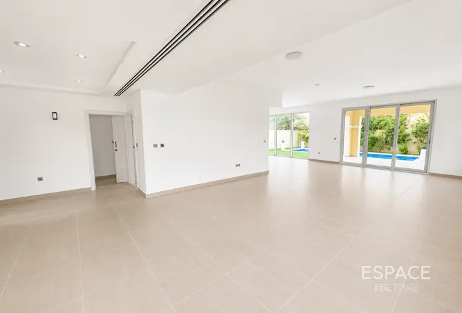 136108360 - Property Image 3