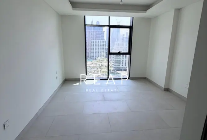 151914430 - Property Image 2