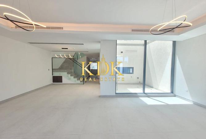 74255040 - Property Image 3