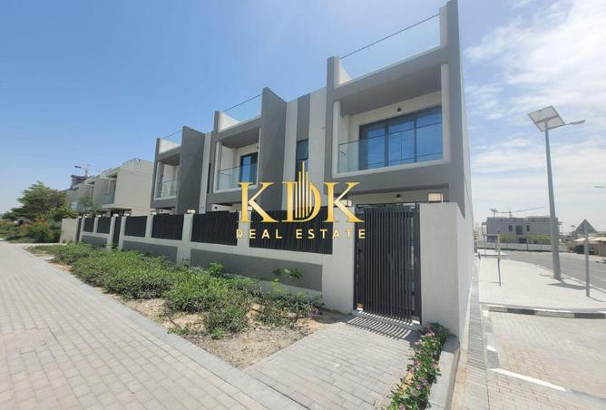 74255040 - Property Image 2