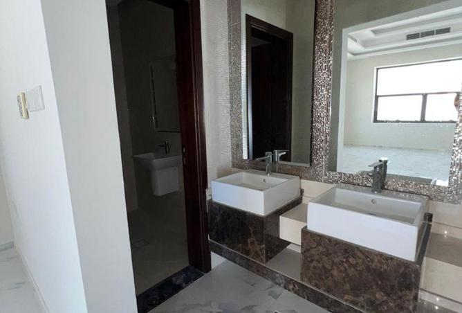 67822334 - Property Image 2