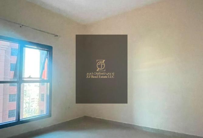 138782428 - Property Image 3