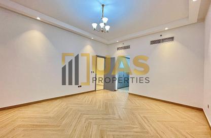 Apartment - 1 Bedroom - 2 Bathrooms for rent in Al Hudaiba Mall - Al Hudaiba - Bur Dubai - Dubai