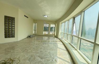 Apartment - 3 Bedrooms - 4 Bathrooms for rent in Al Majaz 3 - Al Majaz - Sharjah Apartment - 3 Bedrooms - 4 Bathrooms for rent in Al Majaz 3 - Al Majaz - Sharjah