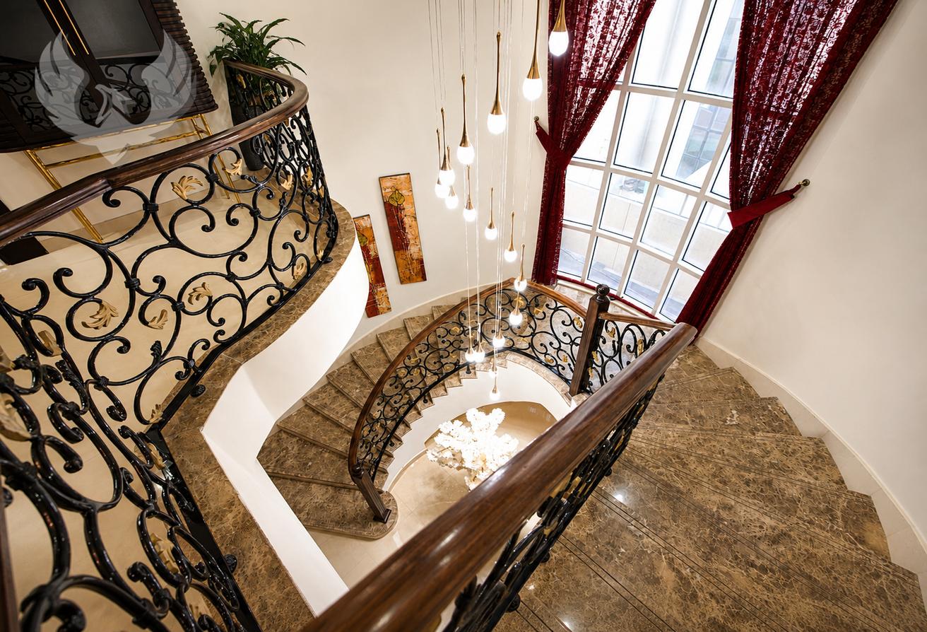Biggest Plot | Spacious 5Beds in Living Legends photo 9