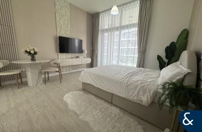 Apartment - Studio - 1 for rent in Golf Promenade 3B - Golf Promenade 3 - Golf Town - Damac Hills - Dubai