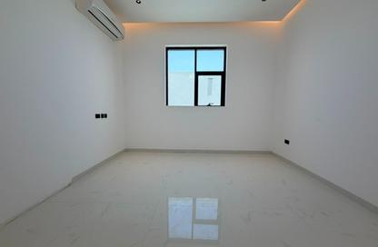 Apartment - 3 Bedrooms - 3 Bathrooms for rent in Madinat Al Riyad - Abu Dhabi